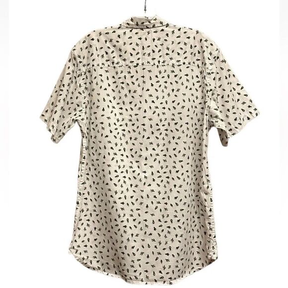 Lot Of 2 TRUE CRAFT Shirts Men’s Size Large Button Down Collared Polo Casual Fun - Picture 5 of 15